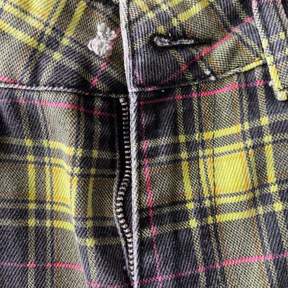 The Ragged Priest Check Print Mom Jeans 30 - Picture 4 of 9